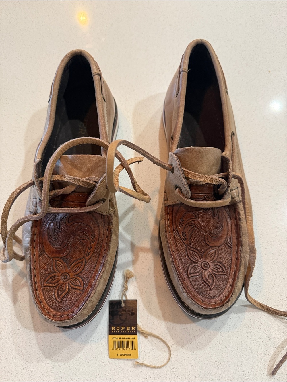 Roper Women’s Boat Shoes Size 8 NWT